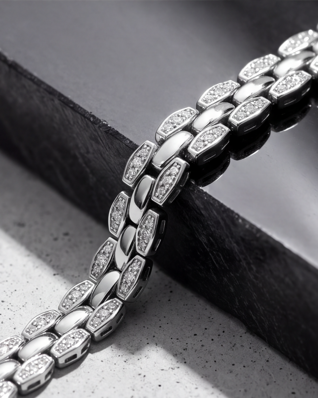 Men's Royal Pavé Link Bracelet
