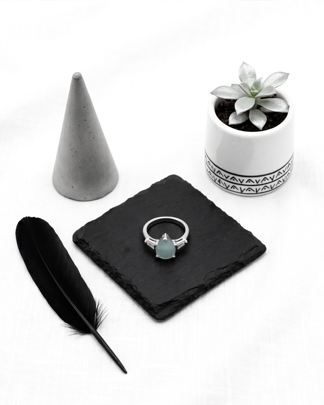 Mintara Grace Ring