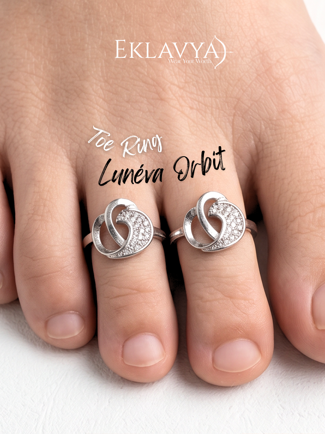 Lunéva Orbit Toe Rings