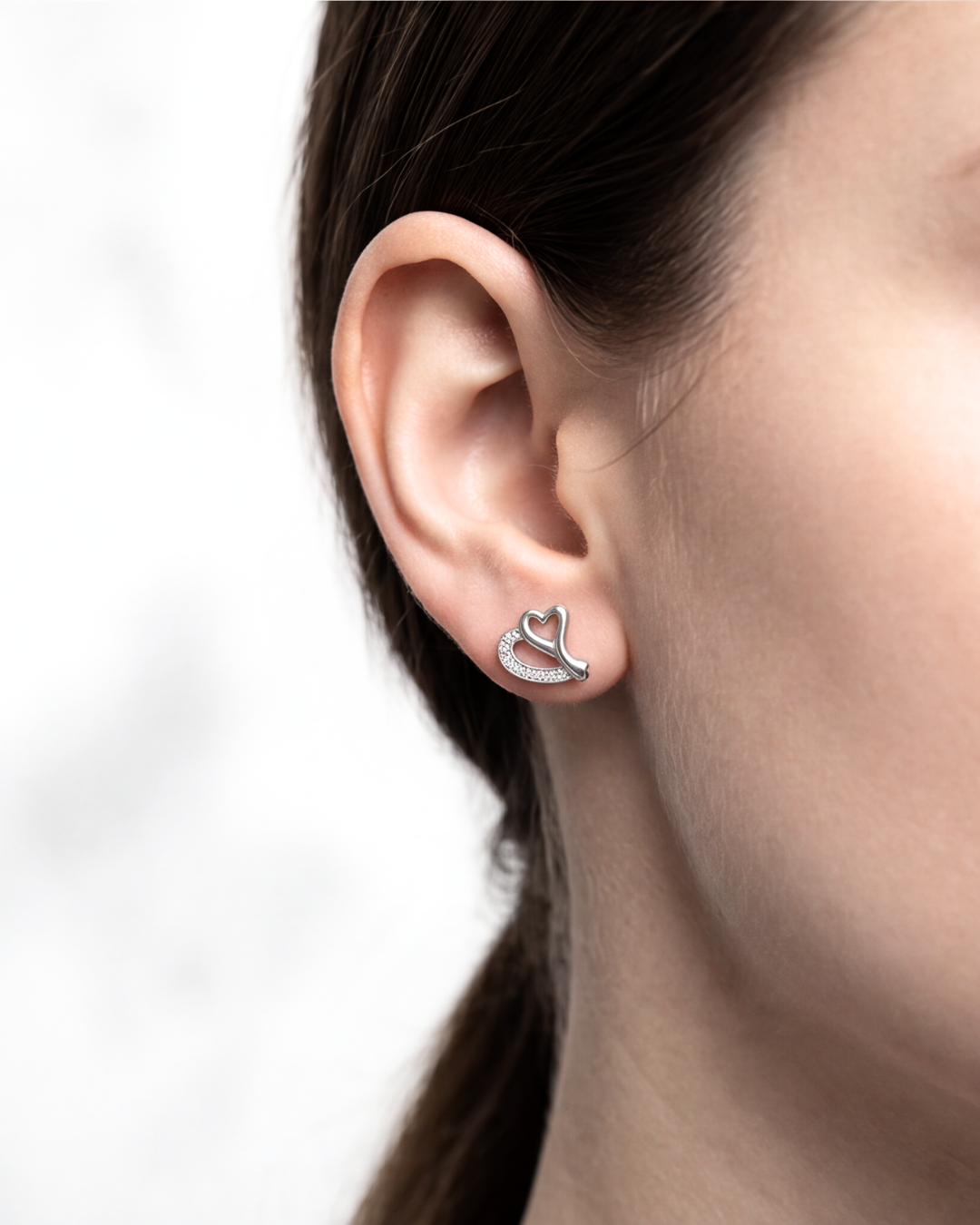 Amoura Heart Stud Earrings