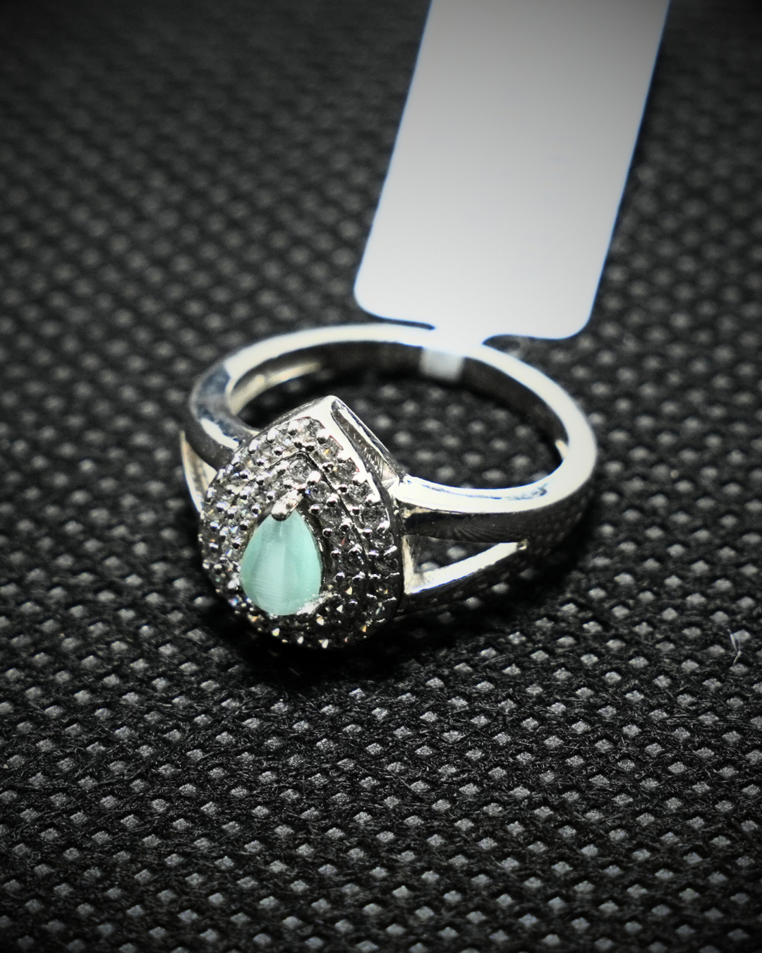 Aqua Lumière Halo Ring