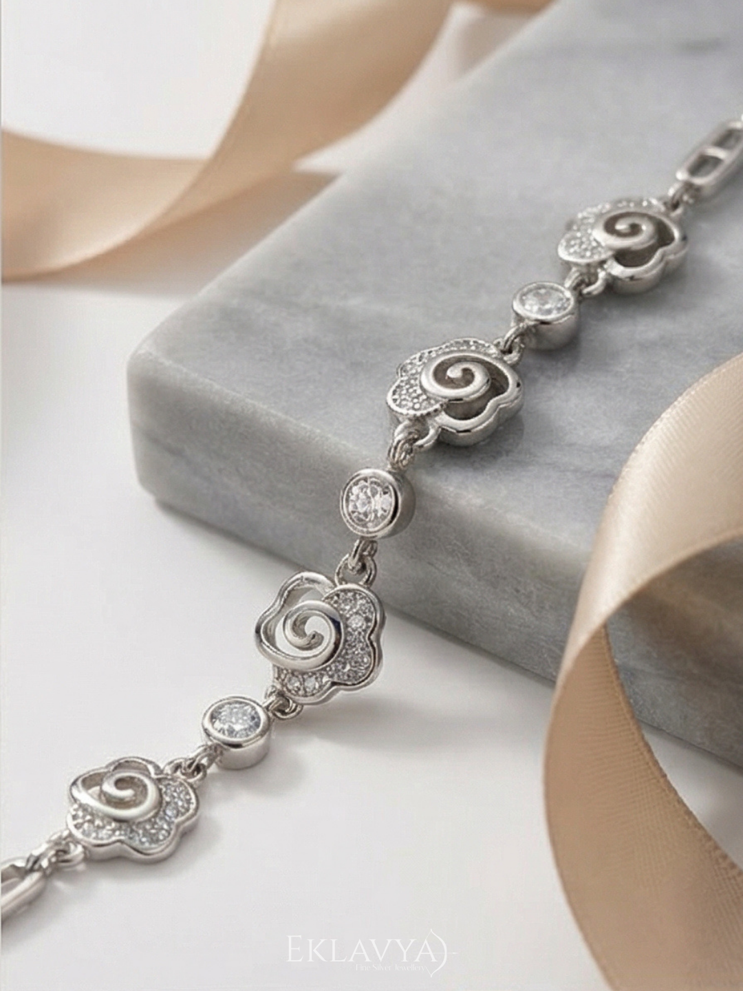 Bloom Bracelet