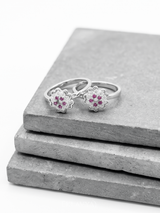 Eklavya Rosélla Bloom Toe Rings — catalog image 2
