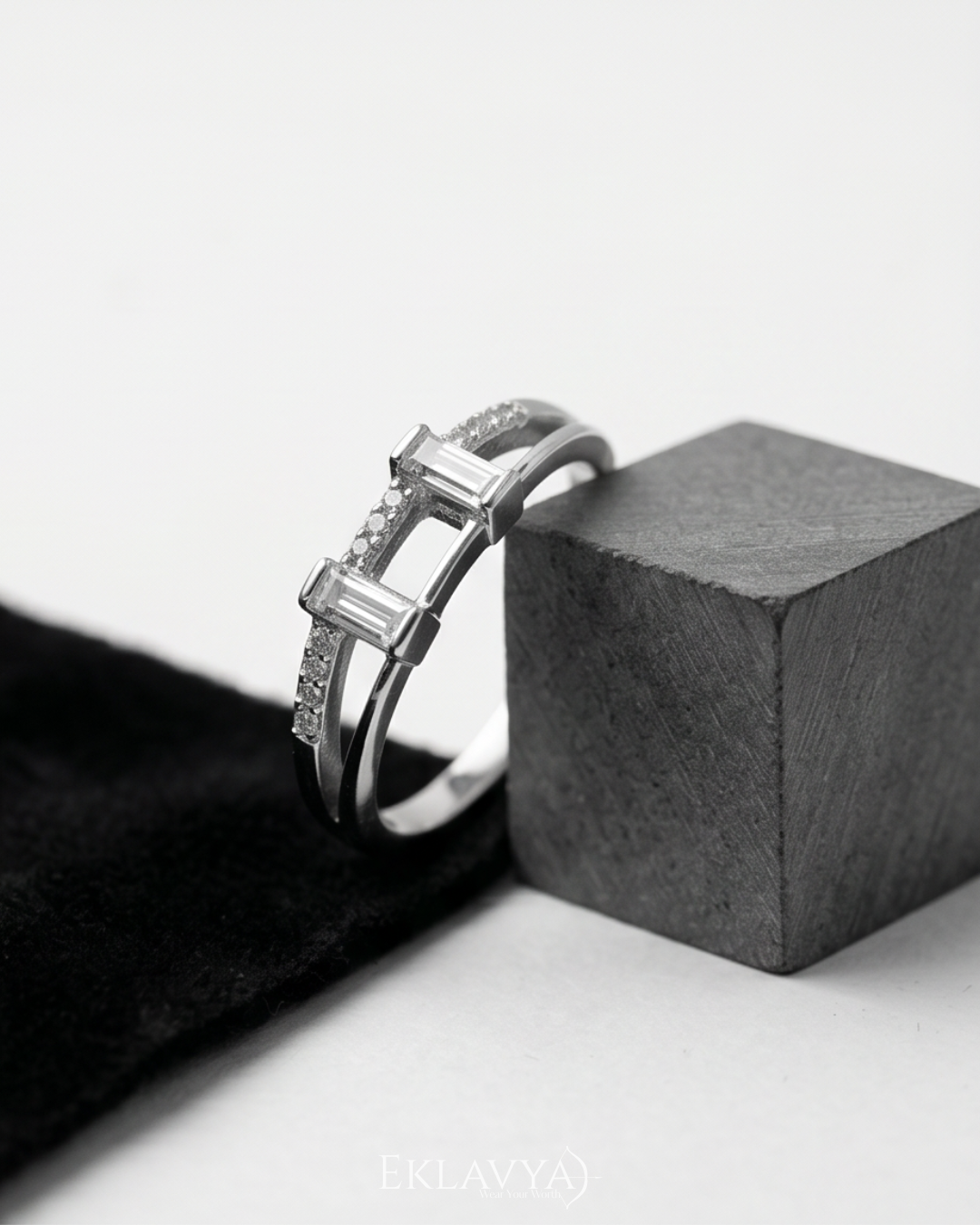 Aurexis Prism Ring