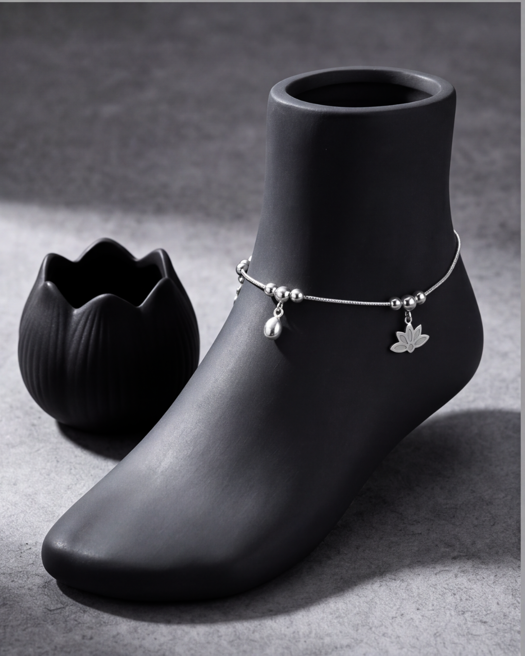 Luna Drop Charm Anklet