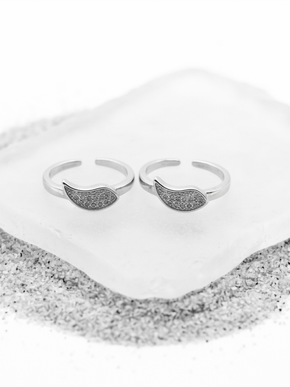 Noiré Curve Toe Rings