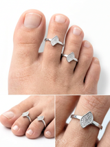 Eklavya Marquisa Glow Toe Rings — catalog image 3