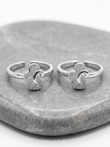 Eklavya Élanique Twist Toe Rings — catalog image 3