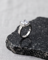 Eklavya Elantra Royale Oval Ring — catalog image 5