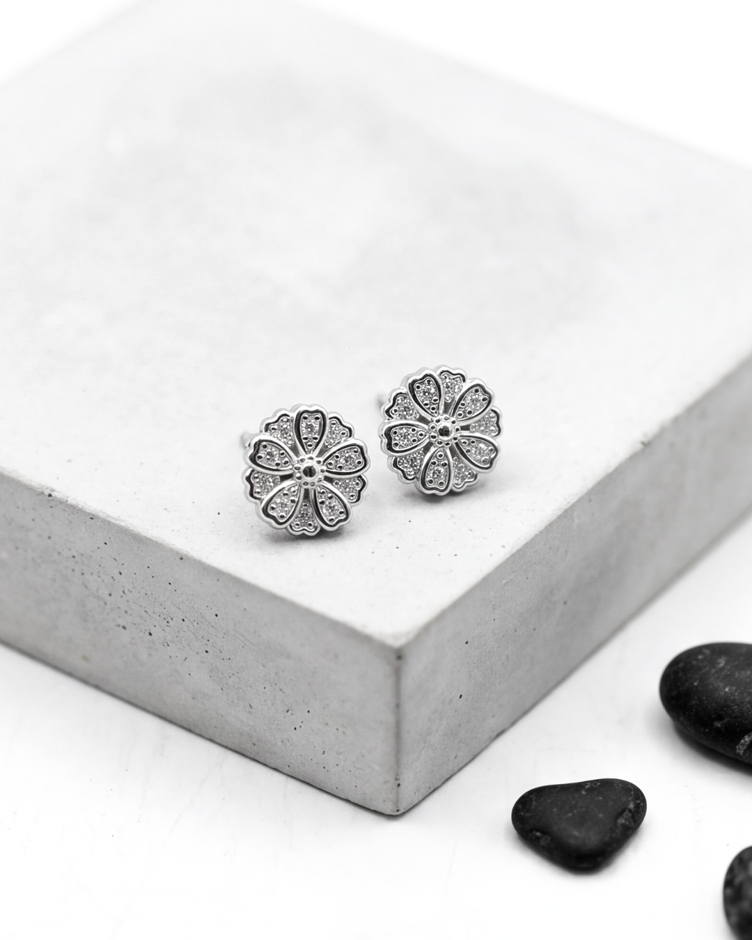 Florelle Bloom Stud Earrings
