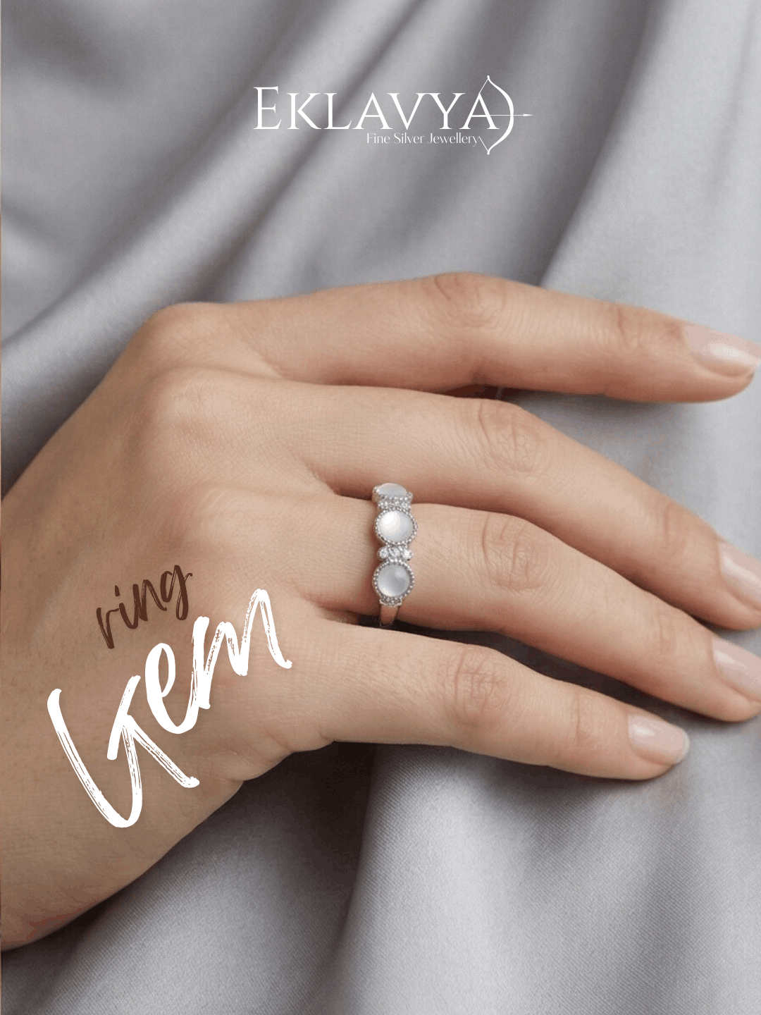 Circle Gem Ring