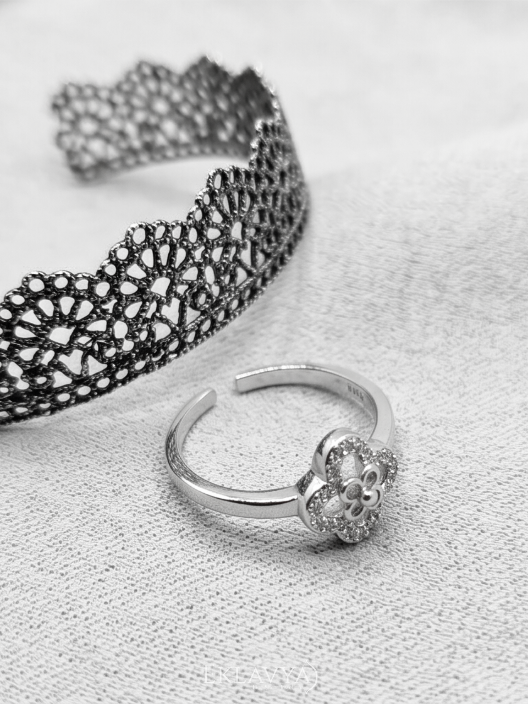 Floréa Charm Toe Rings