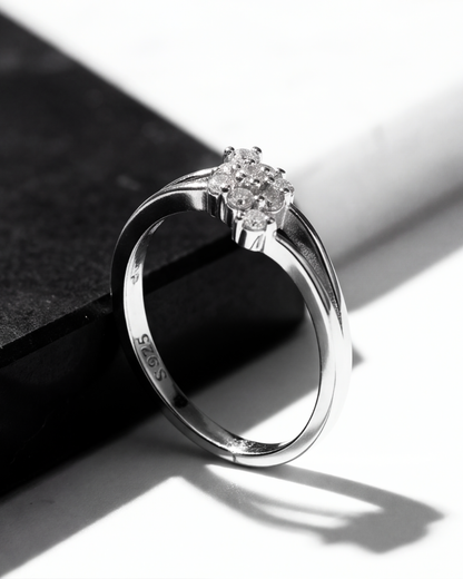 The Elara Bloom Ring