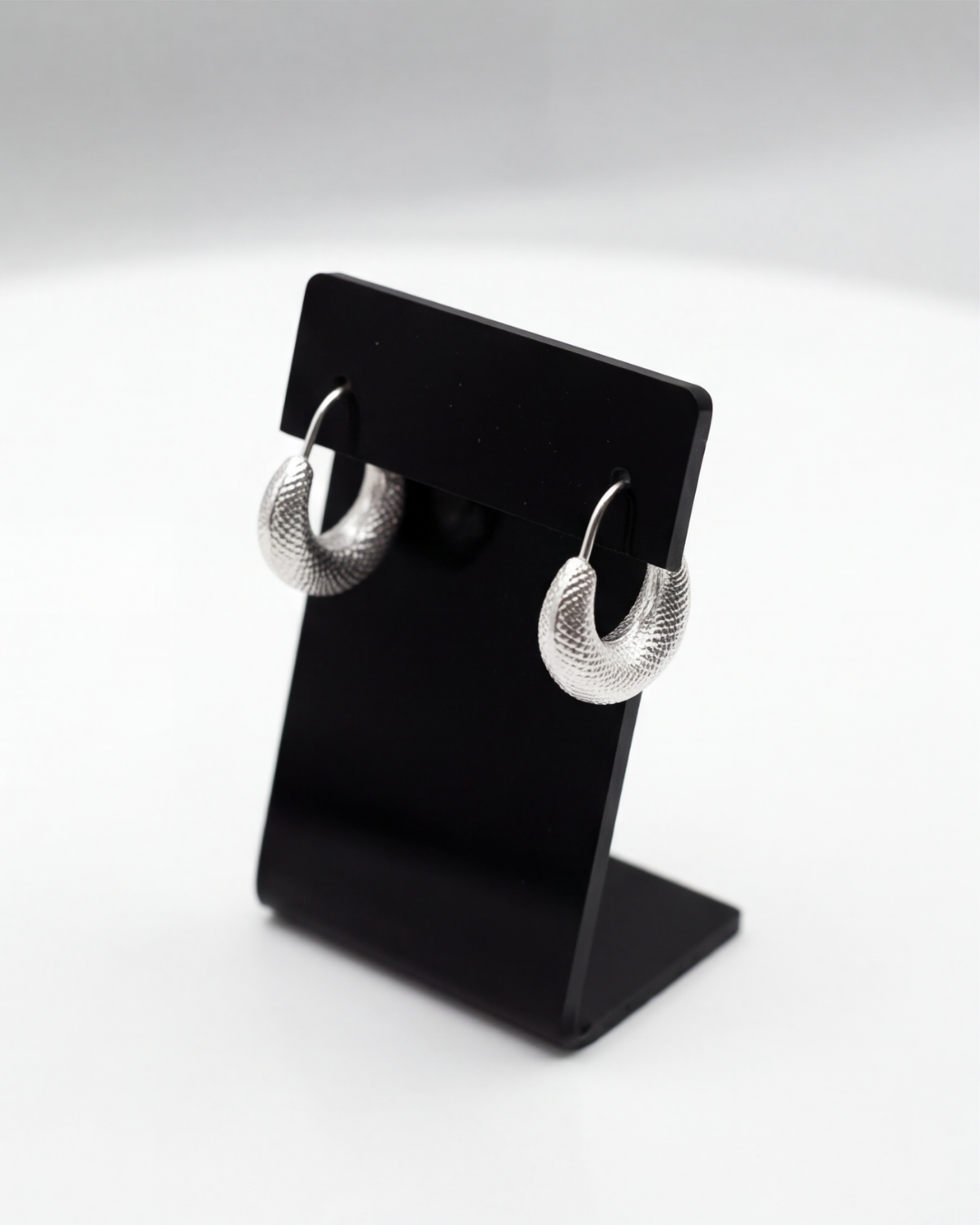 Lunara Textured Baali Hoops