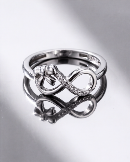 The Everlyn Infinity Ring