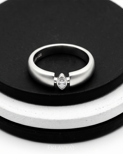 Élanique Muse Ring
