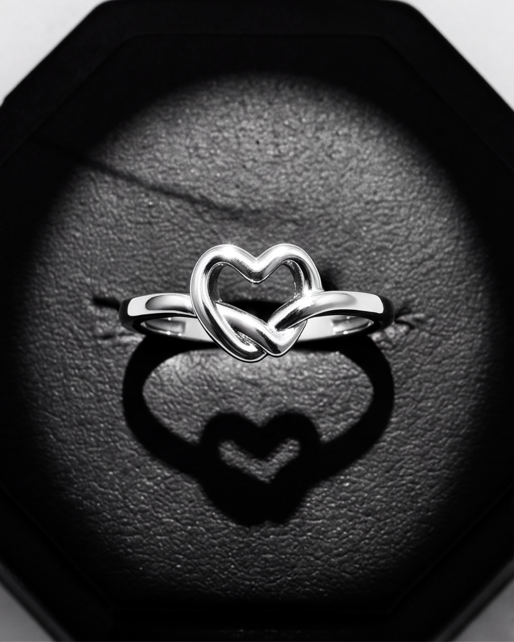 The Amara Heart Ring