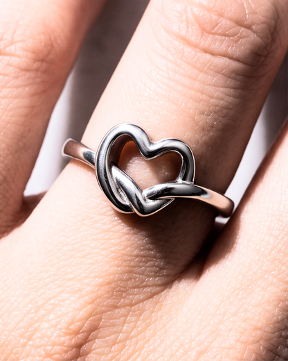 The Amara Heart Ring