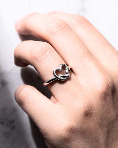The Amara Heart Ring