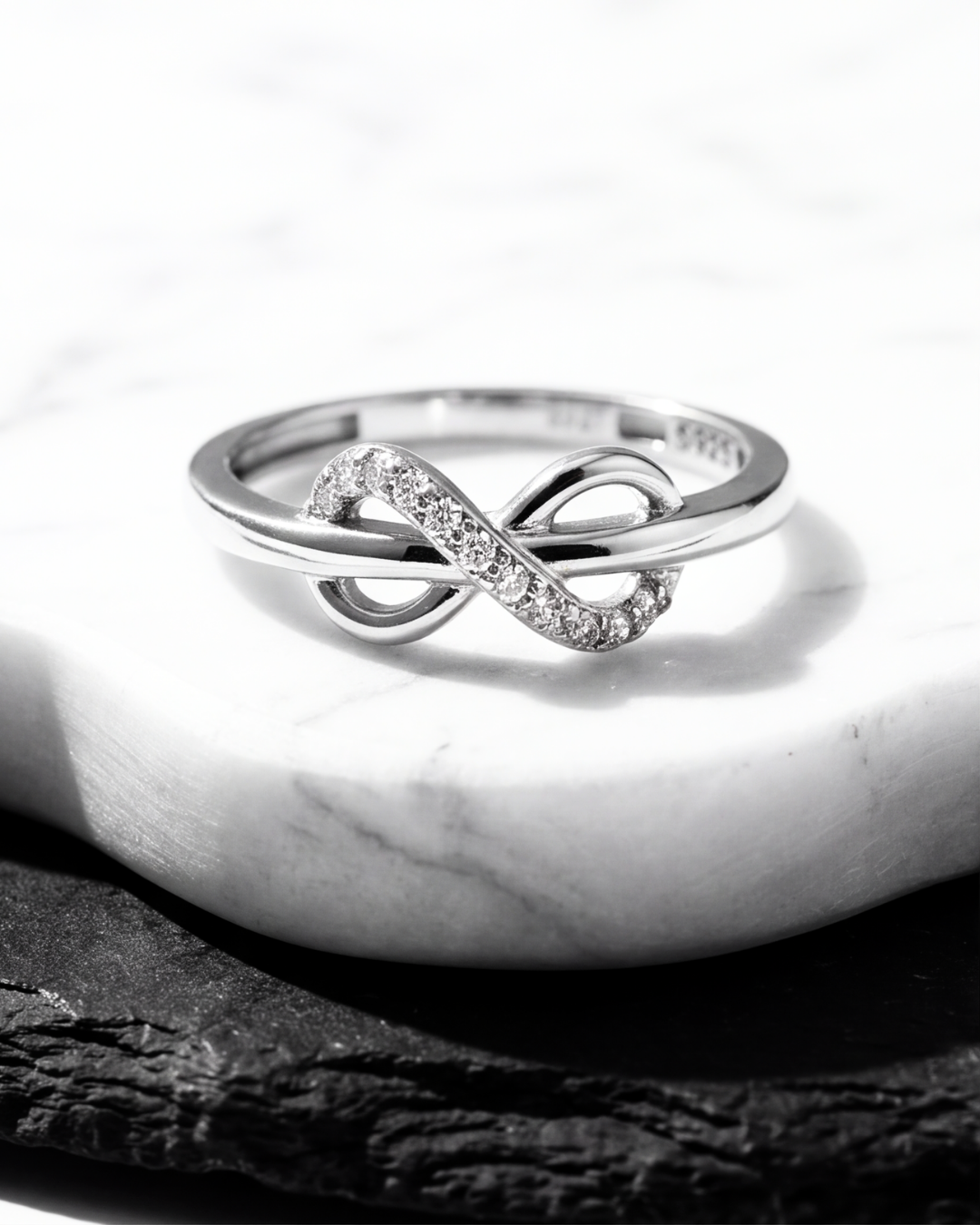 The Everline Infinity Ring