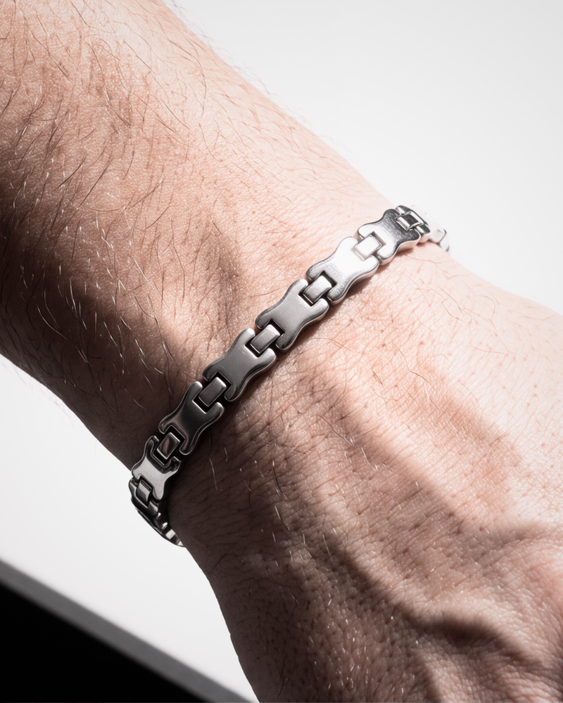 Eklavya Men's Interlock Bracelet — catalog image 1
