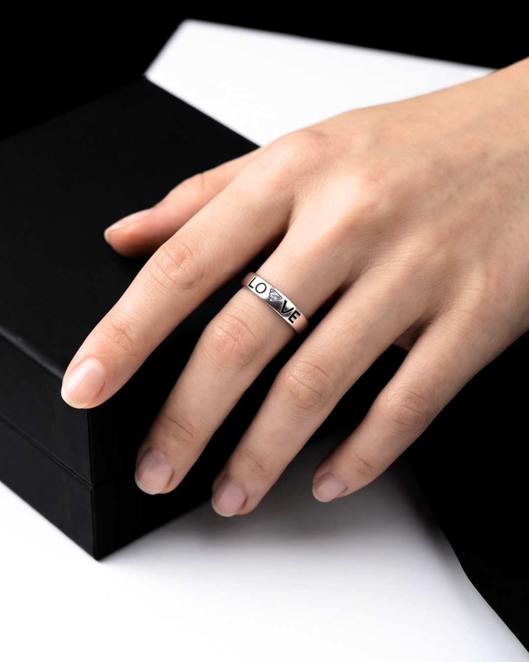 Lovéra Band Ring