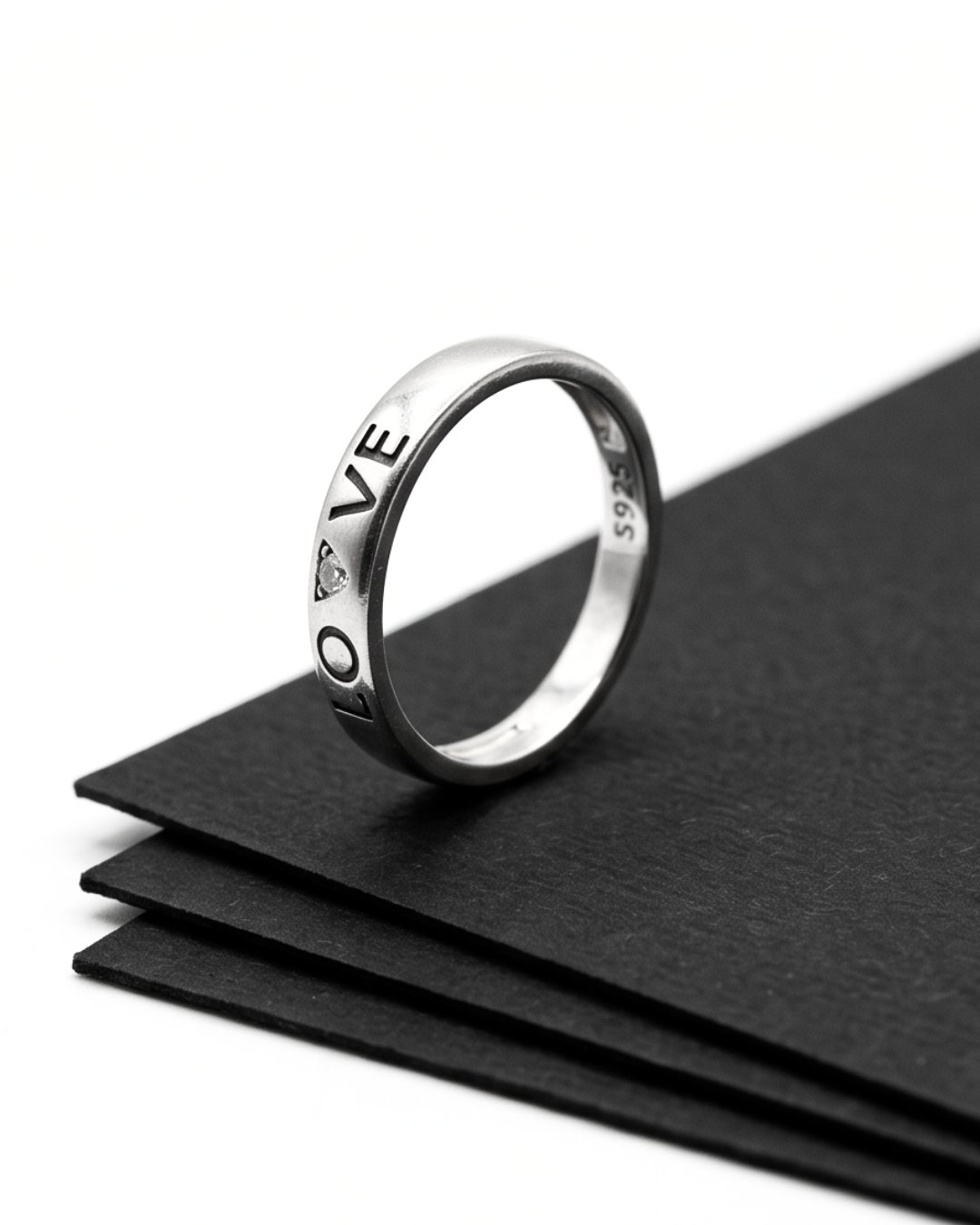 Lovéra Band Ring