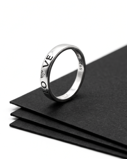 Lovéra Band Ring
