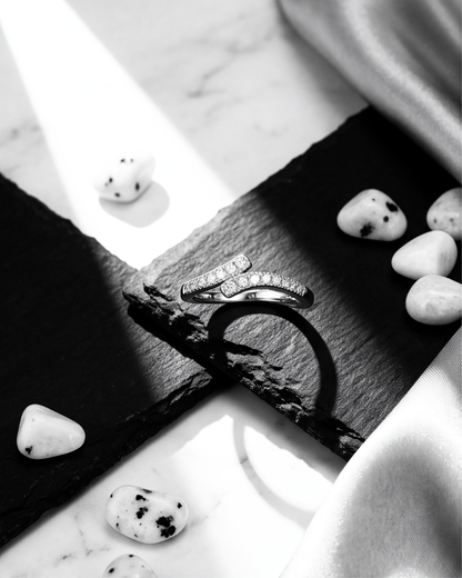 The Veyra Cross Pavé Ring