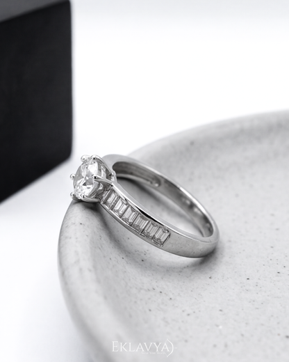 Luméra Baguette Solitaire Ring