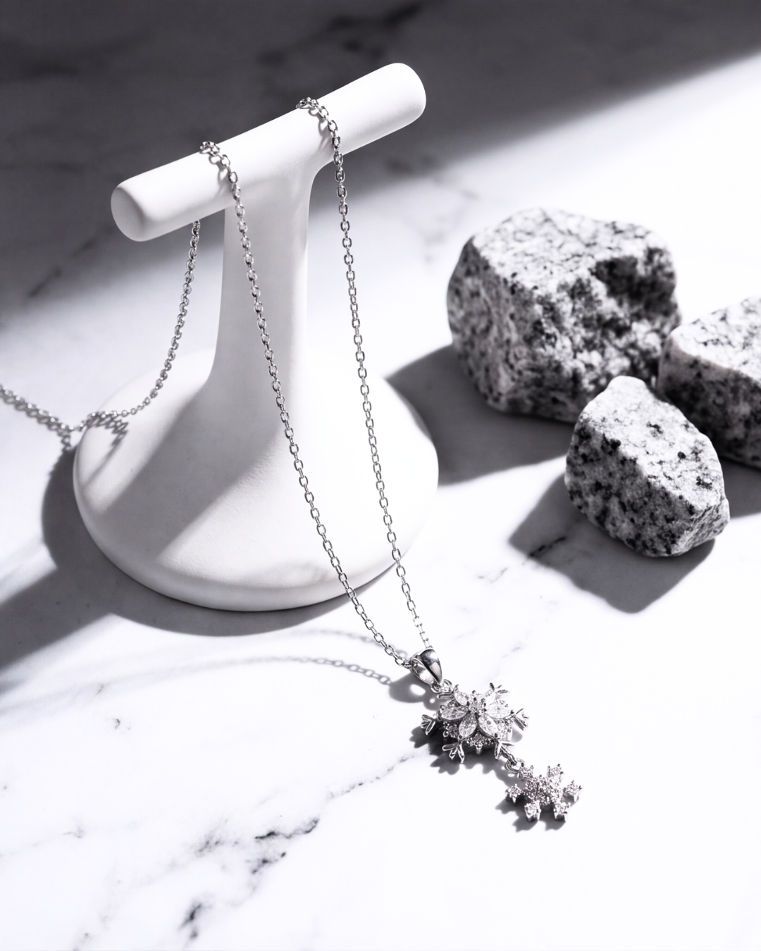 The Florielle Bloom Pendant