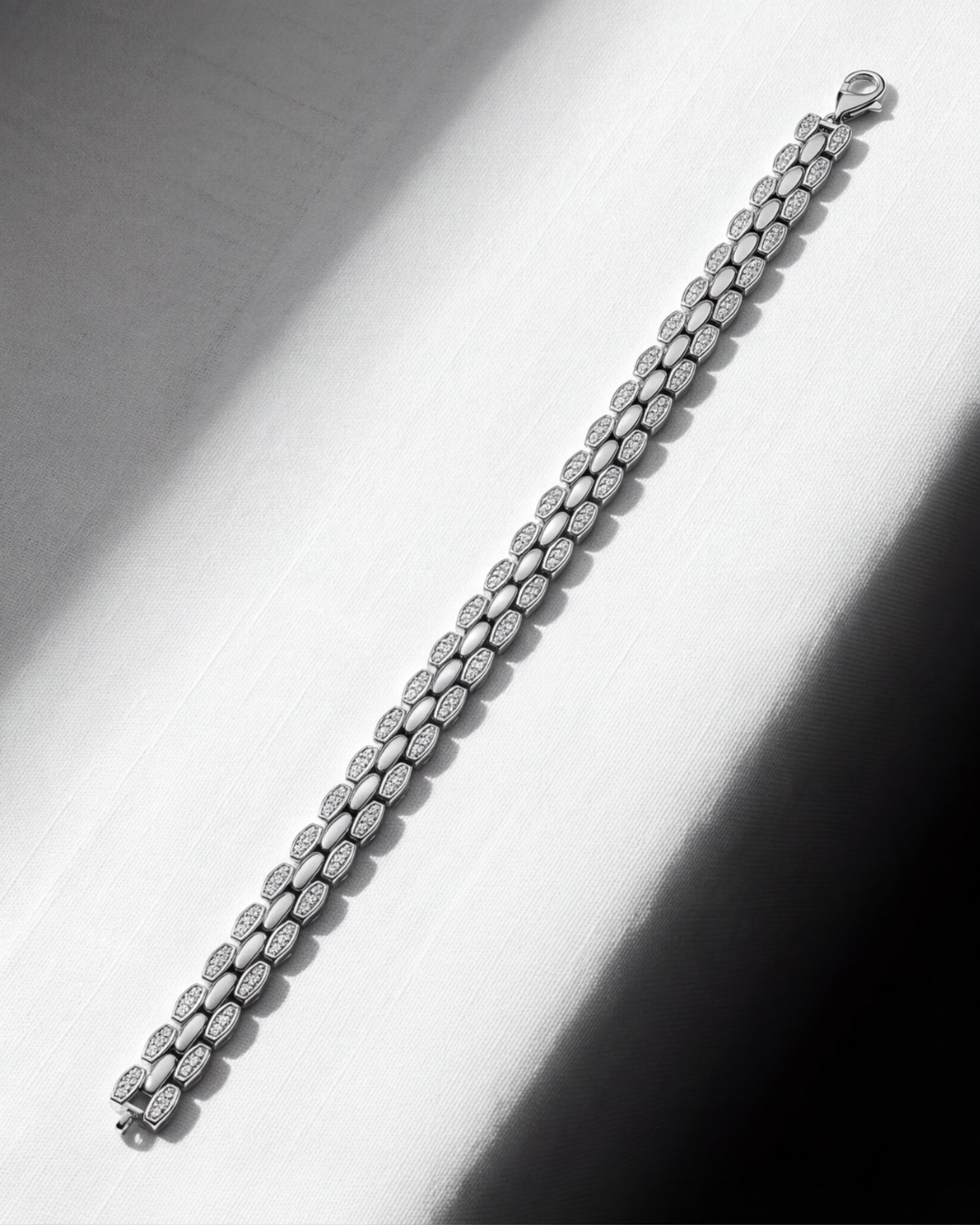 Eklavya Men's Royal Pavé Link Bracelet — catalog image 2