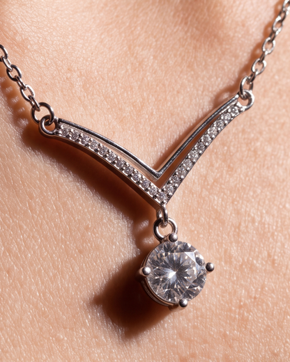 The Veyra Solitaire V Pendant
