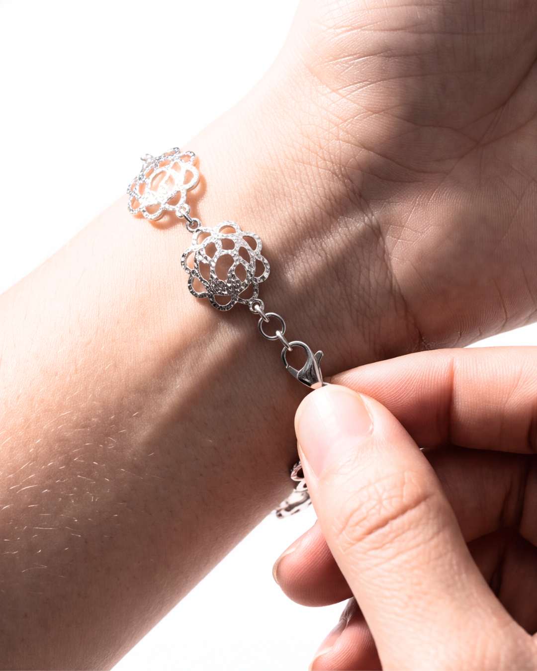 Eklavya Floral Openwork Link Bracelet — catalog image 3