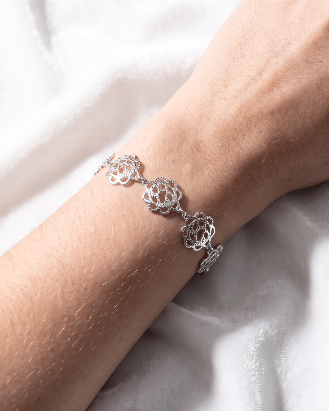 Eklavya Floral Openwork Link Bracelet — catalog image 5