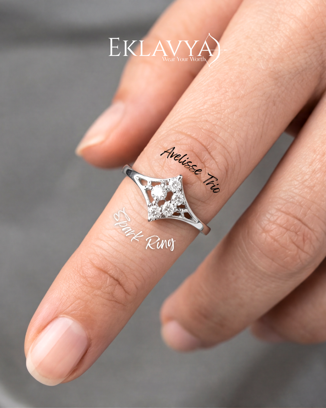Avelisse Trio Spark Ring
