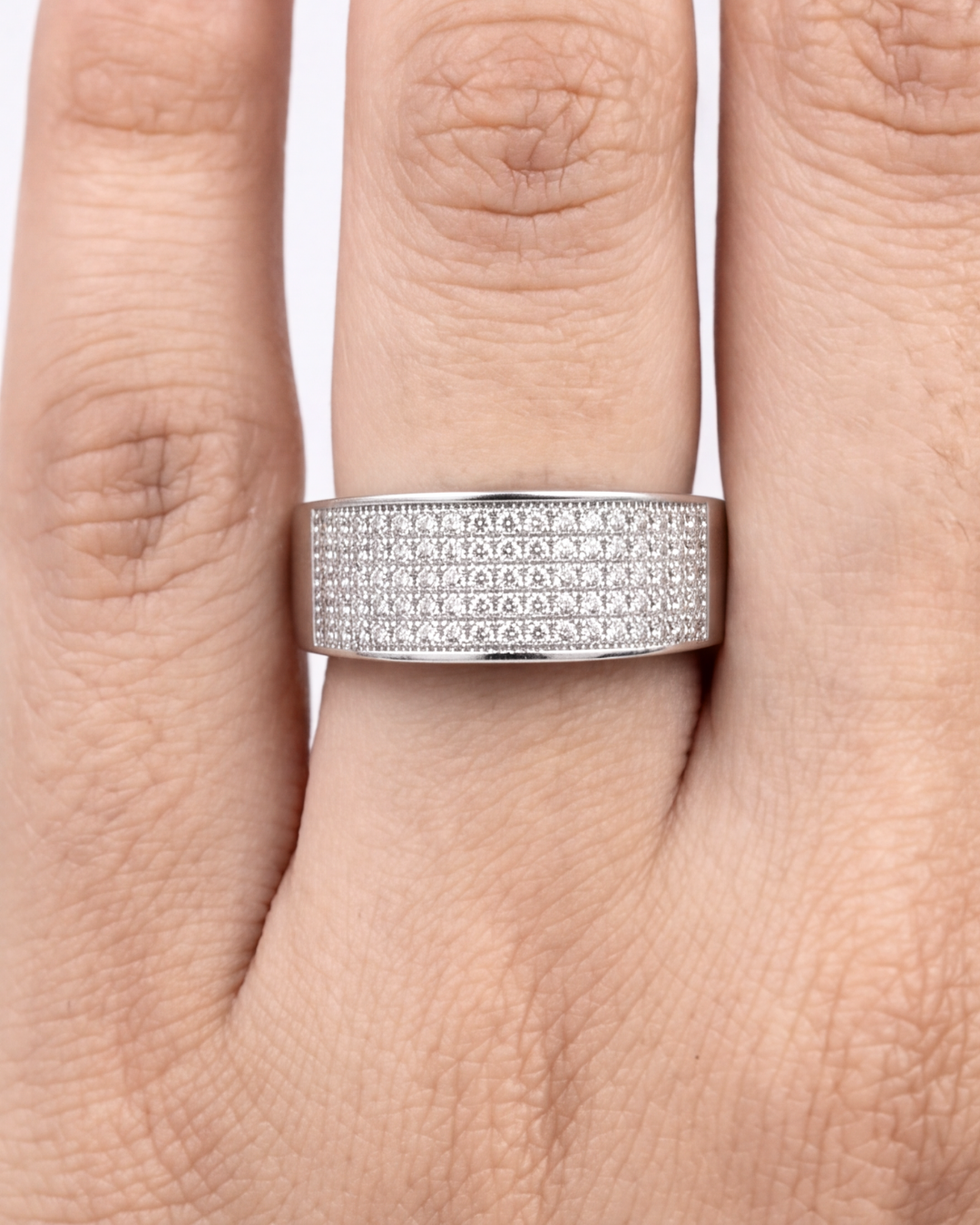 Aurora Pavé Band Ring – (5 Rows)