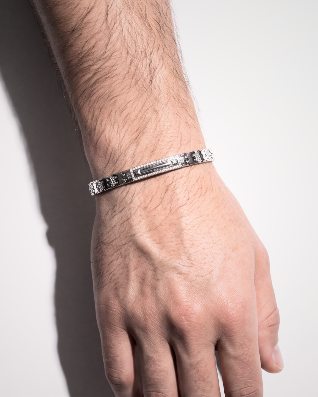 Eklavya Men's Imperial Pavé Link Bracelet — catalog image 4