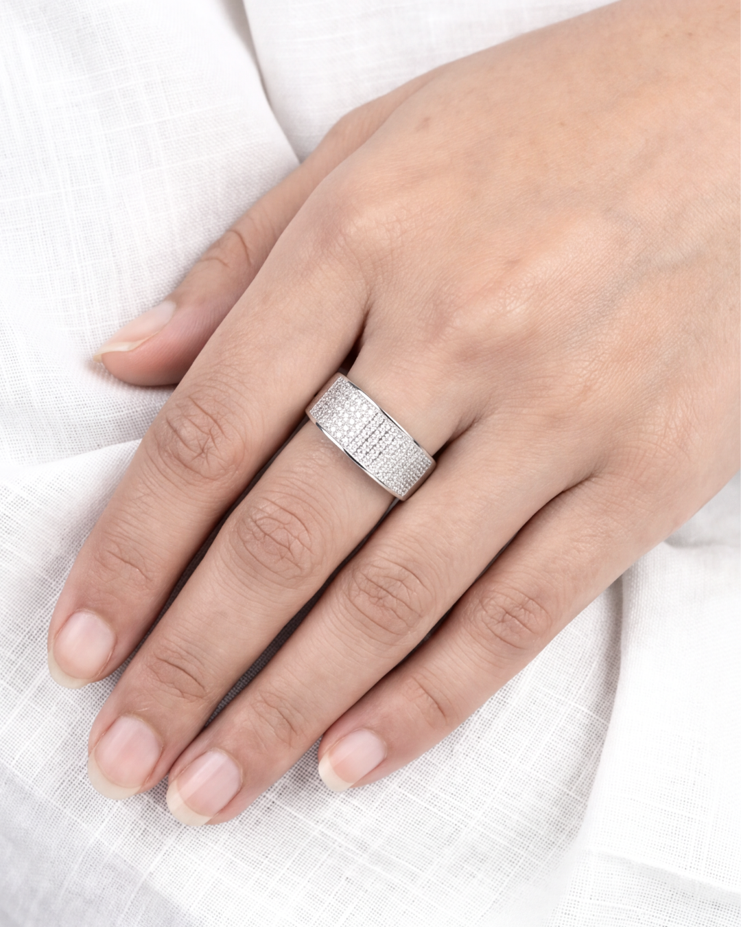 Aurora Pavé Band Ring – (5 Rows)