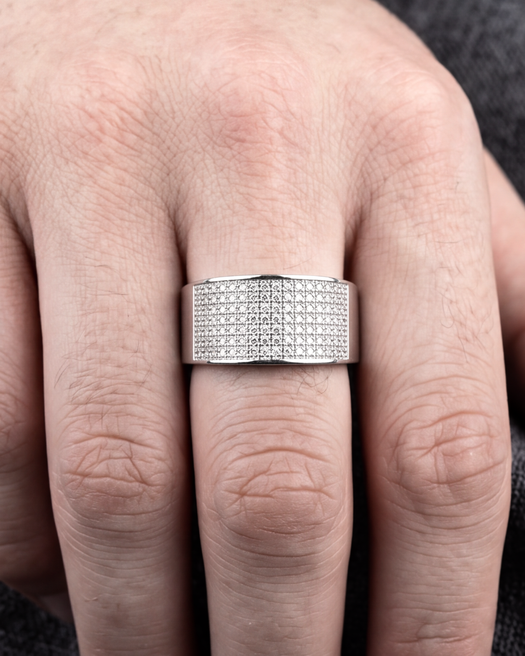 Aurora Pavé Band Ring – (7 Rows)
