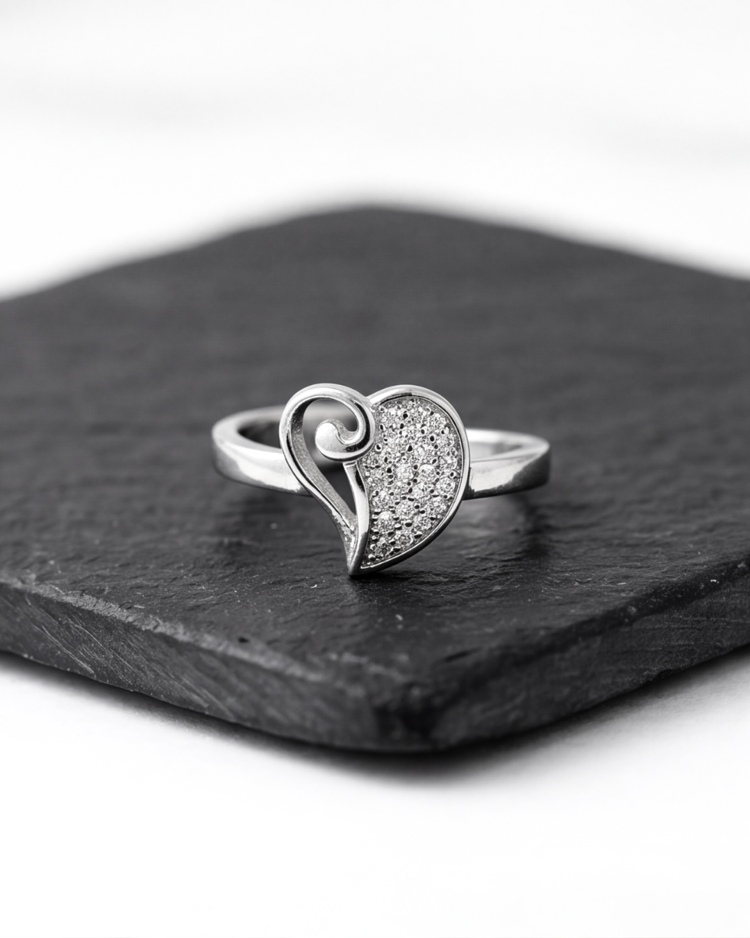 Élaria Swirl Toe Rings