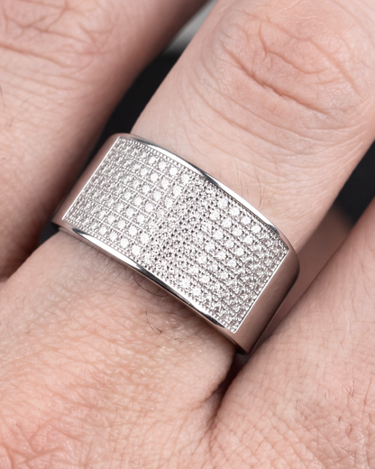 Aurora Pavé Band Ring – (7 Rows)