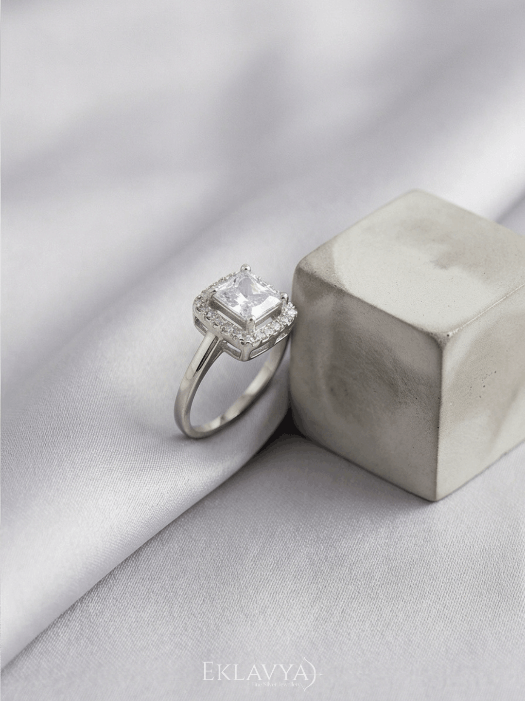 Icon Solitaire Ring