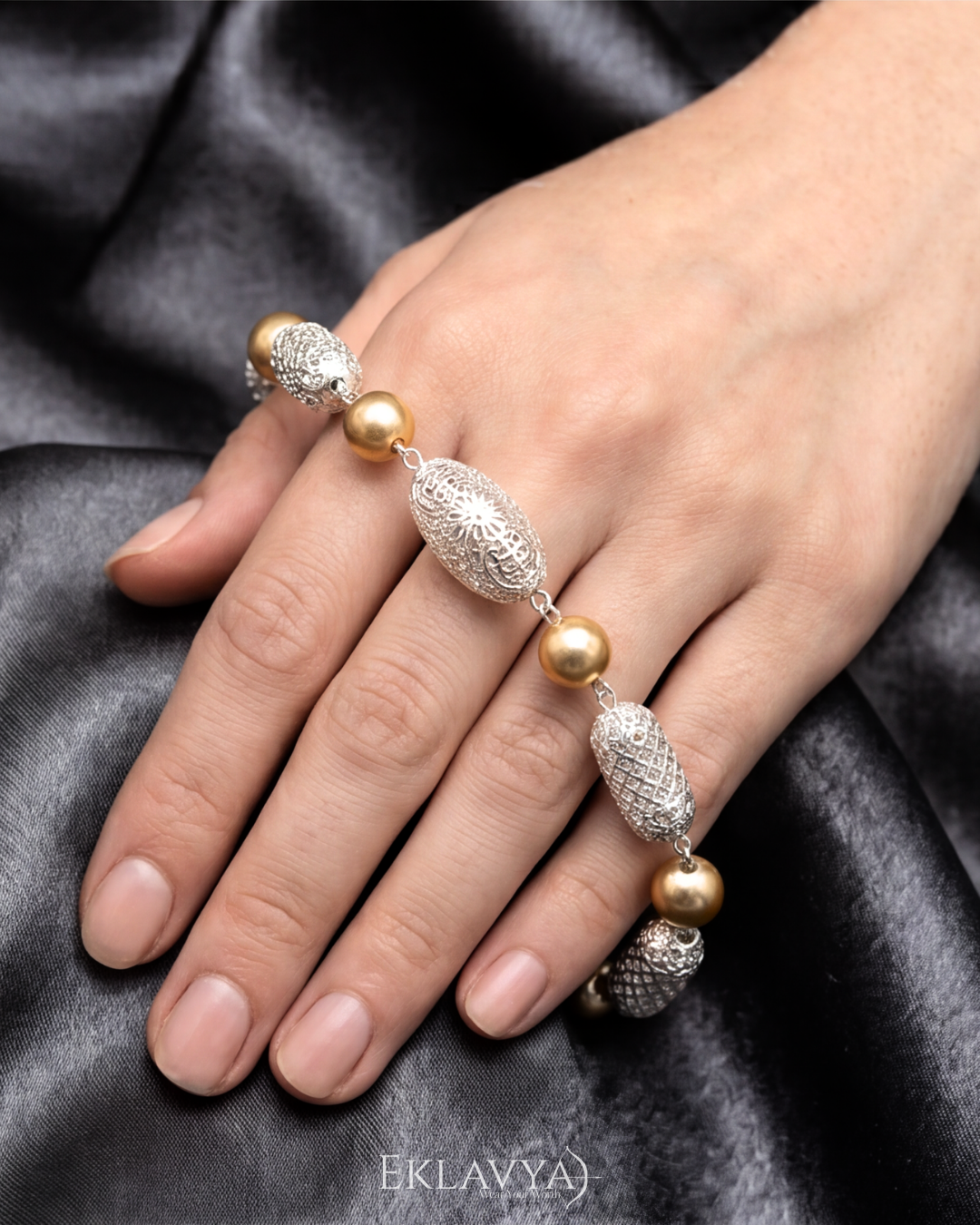 Regalia Royale Necklace