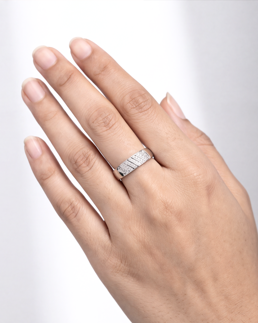 Linéa Pavé Band Ring