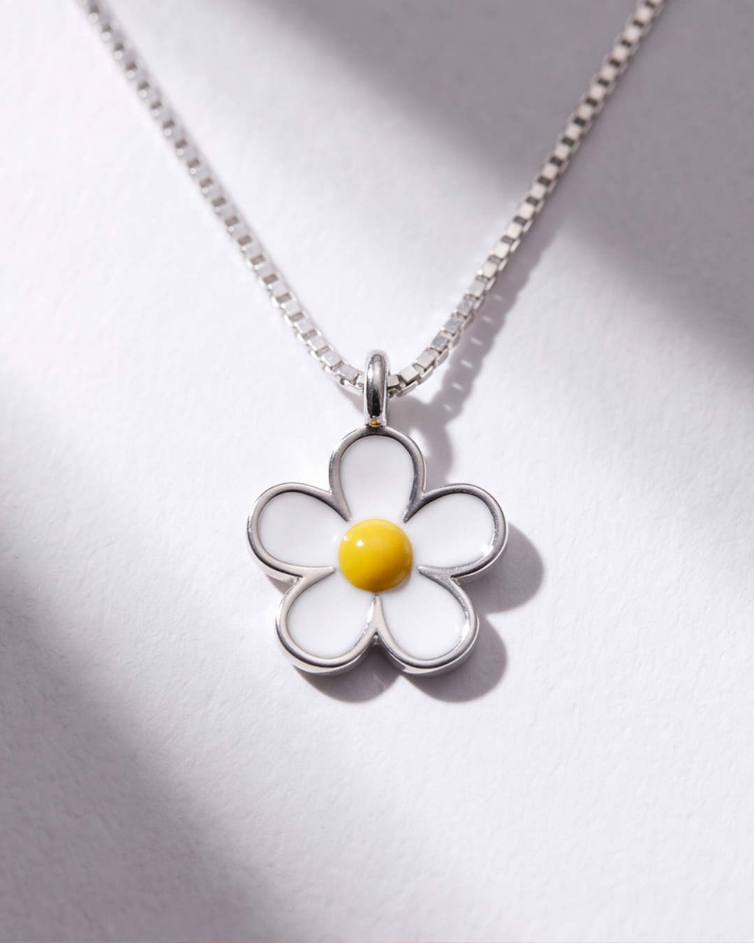The Golden Daisy Pendant