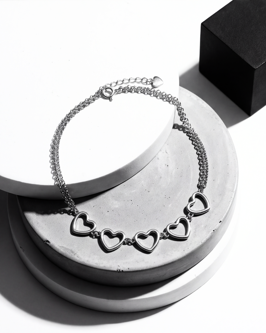 Heartline Charm Anklet