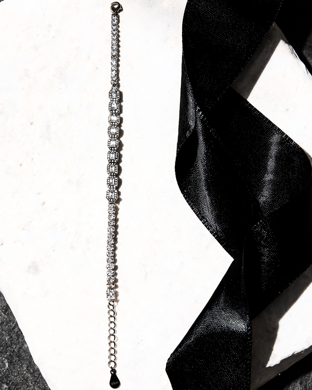 Elegant Link Diamond-Cut Bracelet
