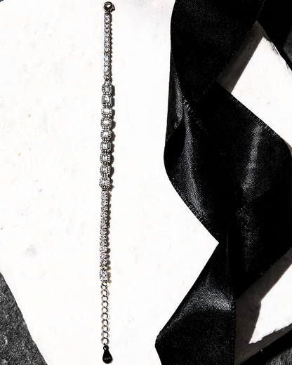 Elegant Link Diamond-Cut Bracelet