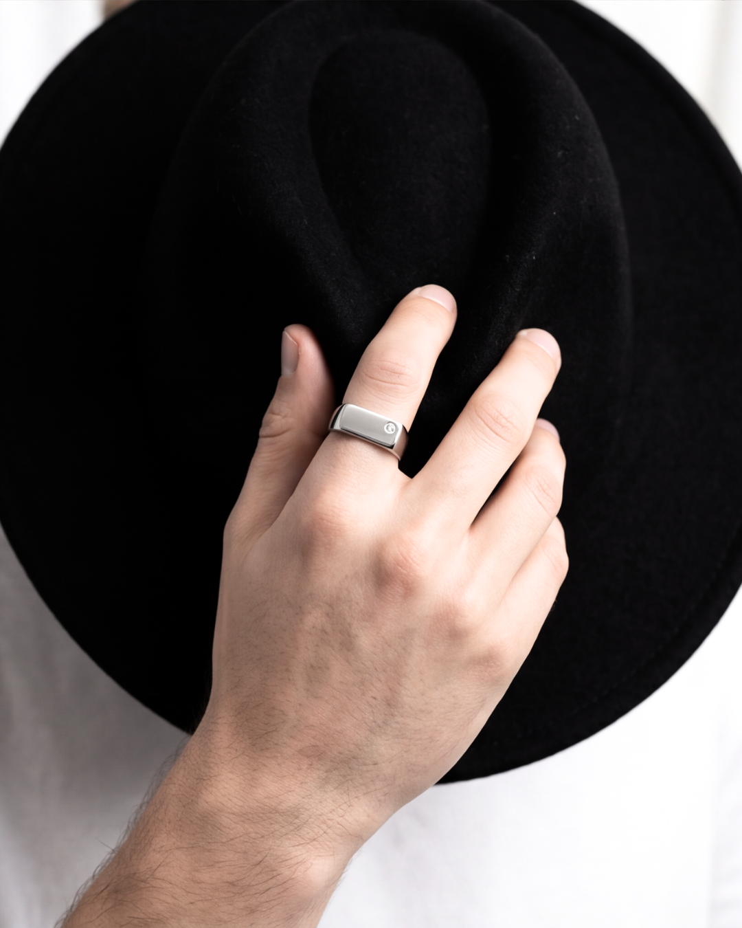 Apex Signature Ring